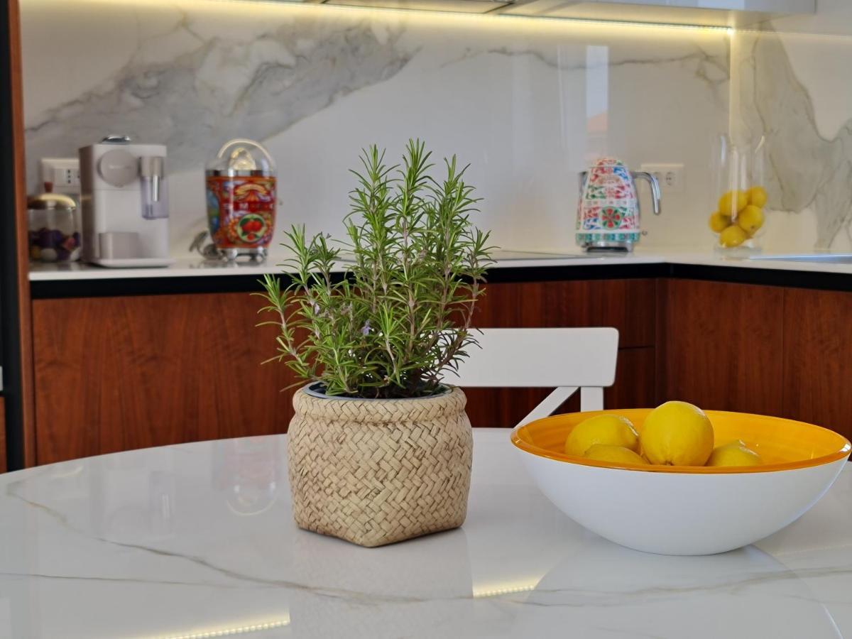 New!!! 2024 Marea With Xxl Sunny Terrace Apartment *